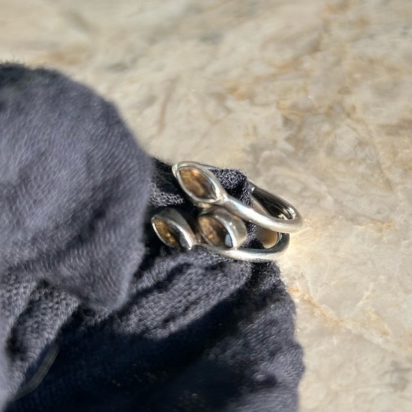 Smoky Quartz and Sterling Silver Ring - Picture 2 of 2